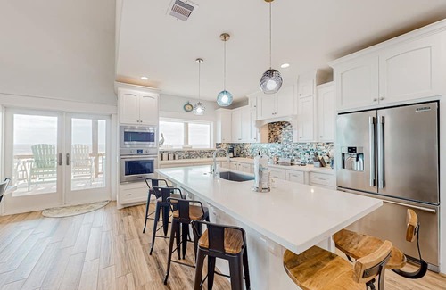 Gilchrist House | Gilchrist 4BR | Oceanfront & Panoramic Views