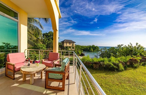 Tunguu Villa | 3-bedroom villa in brilliant Zanzibar with AC