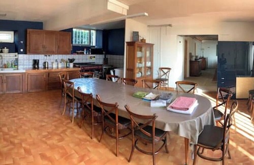 Prisse House | Maison de Famille, 2 formulas: 9 or 14 bdrms (17->30 pers)