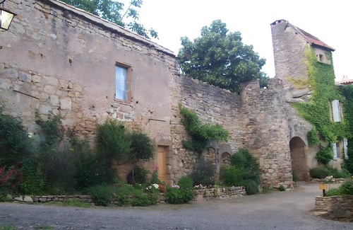 Milhars House | Holiday Home in a Medieval Village