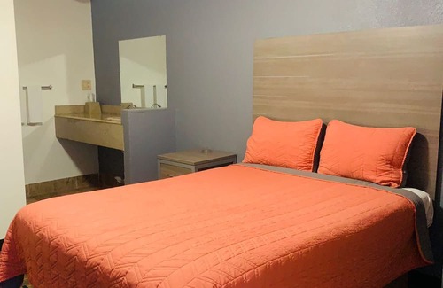 Kountze Hotel | Comfort, Cleanliness & Convenience — All at a Price You’ll Love!