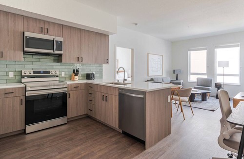 Old San Leandro Apartment | Blueground | Old San Leandro, fitness center, nr San Leandro Park