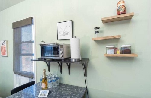 Sea Gate Apartment | Private entrance studio with bathroom