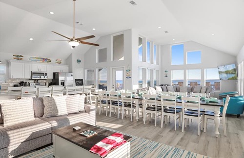 Port Bolivar House | 2BeachfrontHouses! 2HeatedPools! Sleep56! Weddings! Pets! HotTubs! ExtraParking!