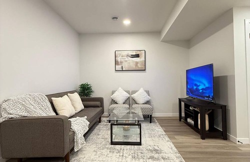 Airdrie House | Cozy Basement in Airdrie