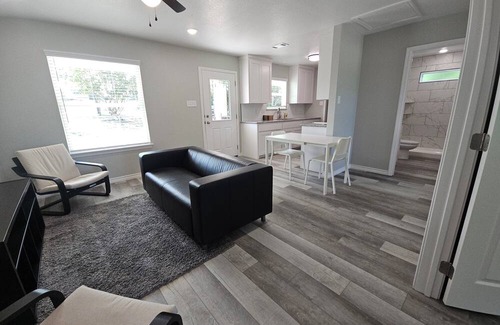 Leon Junction House | Charming Country Cottage on 1 acre in the City. 2-bdrm 1 ba