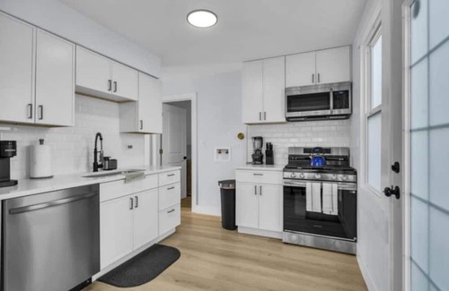 Channel Lake House | Chic 4BR Lakefront Canal Escape