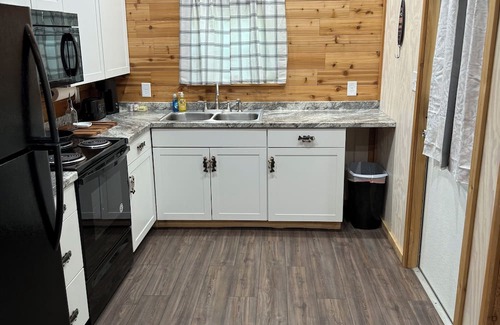 South Toledo Bend Cabin | Trails,Tails, and Scales just minutes from world class fishing and nature sights