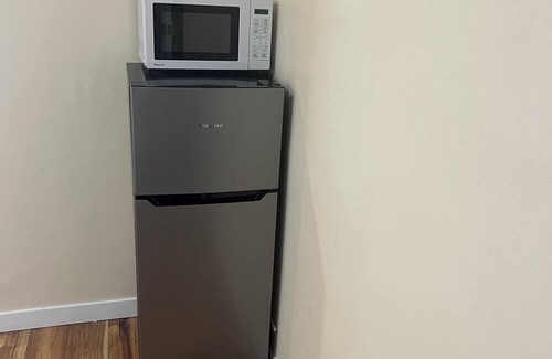 Edmonds Apartment | Cozy 1-bedroom apartment in nice Edmonds with AC and heat