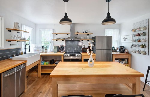 Summit House | Family friendly 4-bedroom house in Summit, NY