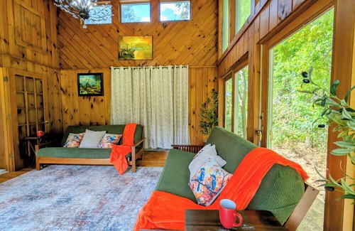 Springwater House | Whispers of Nature