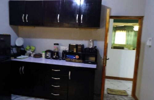 Cape Coast House | RichCoast HideOut is a 4 bedroom with En-suites bathrooms Property in Amoyaw