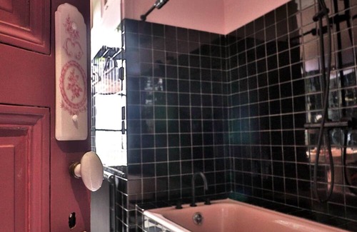 Montbron Hotel | Chambre La25 - Private Bathroom
