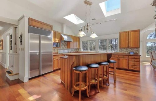 Great Barrington House | Country Castle-Total privacy-just a few minutes from center of Great Barrington