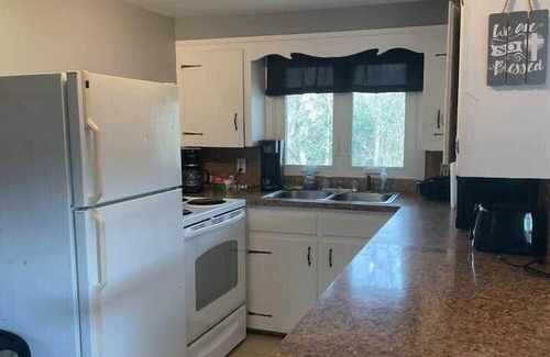 Highland Falls Apartment | Cozy 1-bedroom retreat minutes from West Point!