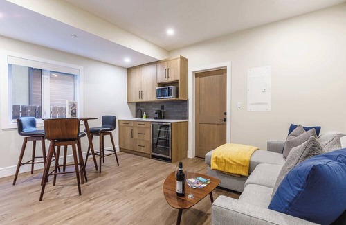 Teepee Town House | Aurora Lite - Brand new suite w/private entrance
