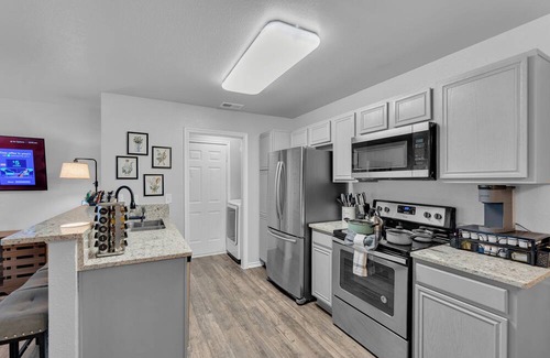 Glenn Heights House | Lovely 3-bedroom townhome with AC in Glenn Heights