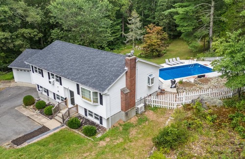 North Stonington House | 5BR Pool+Game Room: 1 mi to Foxwoods & Water Park