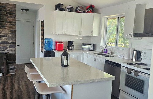 Baddow Cottage | Retreat On The Lake