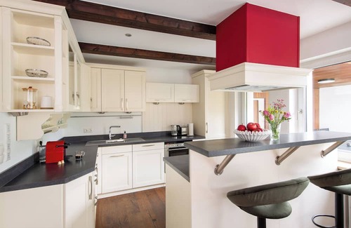 Munchen District Apartment | Large designer apartment with terrace near Munich