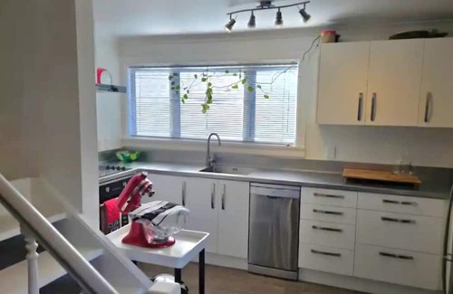 Kaiapoi House | I'm away, so it's all yours!