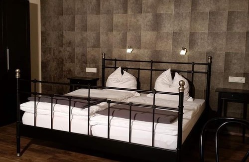 Meckenheim Bed & Breakfast | Double room renovated - Casa Böhm