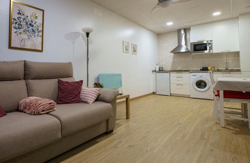 Burela Apartment | Sophie Apartments 'Mediano' with private terrace and Wi-Fi
