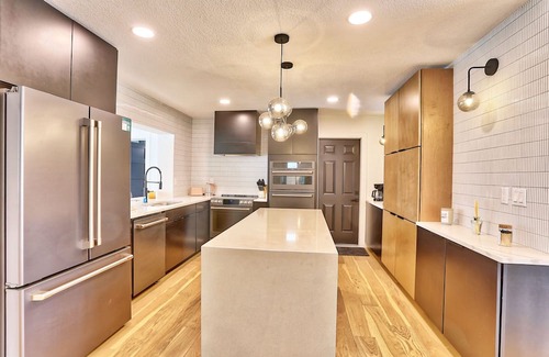Belle Vista House | ☀Saltwater Pool🐠Fishing Dock🐶Dog Allowed🌞Parrots Cove🏠Single Family Home