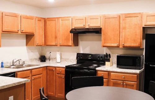 Fayetteville House | Charming 1-bedroom, 1-bathroom unit in Fayetteville with AC