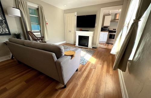 Greenfield Apartment | Charming Country-Chic 1BR in Greenfield – King Bed, Rain Shower, Near Berkshires
