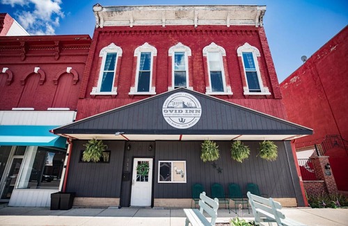 Ovid Apartment | Ovid Inn for Small Private Groups