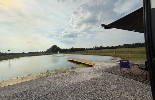 Gardner House | Relax or fish on this private pond and watch the most beautiful sunsets from RV