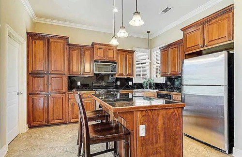 Prairieville House | Charming 3-bedroom house in Prairieville with AC