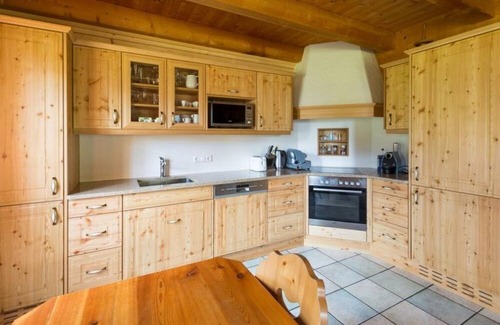 Pruggern Cabin | Galsterbergalmhütte - Hunting lodge - "Jagdhütte" vacation home