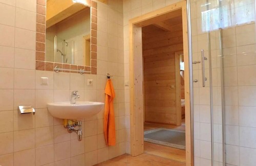 Pruggern Cabin | Galsterbergalmhütte - Almstallhütte - Holiday home "Almstallhütte"