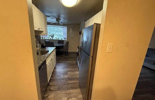 Silver Spring Apartment | Charming 1-bedroom apartment with AC, fitness room in brilliant Silver Spring