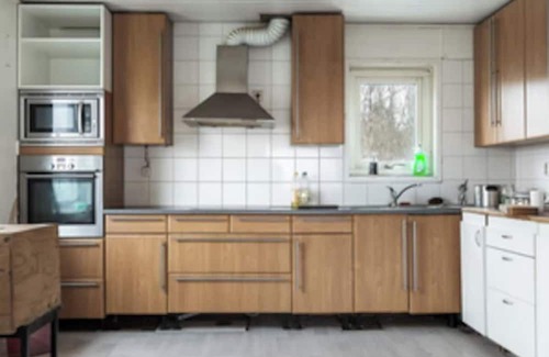 Harestad House | Workers - 10BR - 3 Bath - Säve- Parking lot - All-inclusive