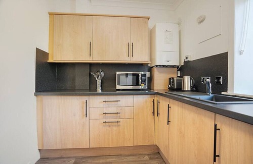 Central Aberdeen Apartment | Hilton Road Apartment