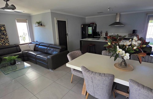 Bassendean House | Modern Bassendean Abode
