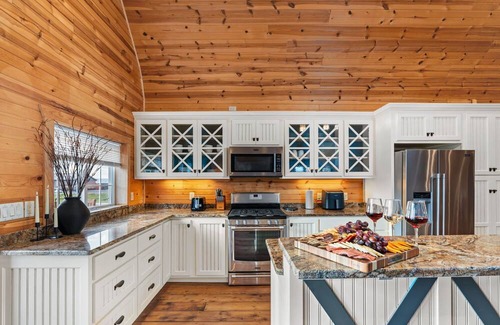 Baraboo House | Slope&Stable-Pickleball, Hot tub, Sauna, Arcade