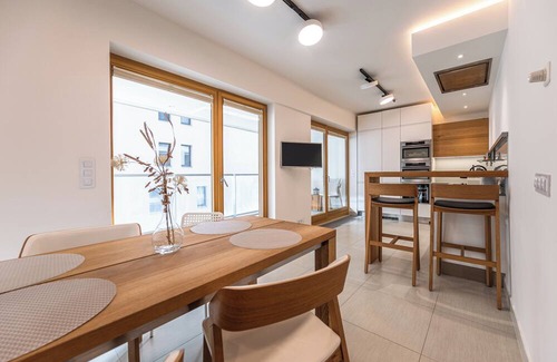 Karlin Apartment | Luxury modern flat on the river bank with parking