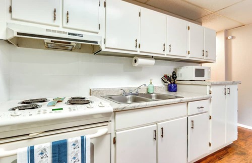 Osceola Mills Apartment | 14 Mi to Black Moshannon! Pet-Friendly Apartment