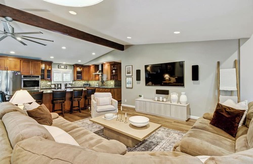 Loomis House | Amazing Pool, Game room and home theatre, near Sacramento, close to Folsom Lake