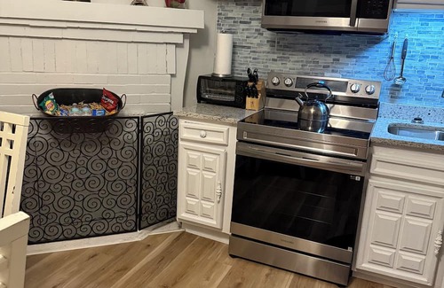 Orangeburg House | Your 4 bedroom 3 full bathroom Orangeburg Oasis awaits!