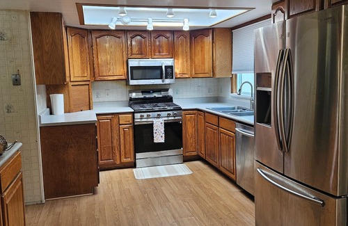 Federal Way House | Enjoyable 4-bedroom house in Federal Way nIt has Beutyfull patio for relaxing