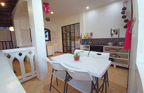 Balabag House | 4-Bedroom house- Summer Breeze Boracay Aklan