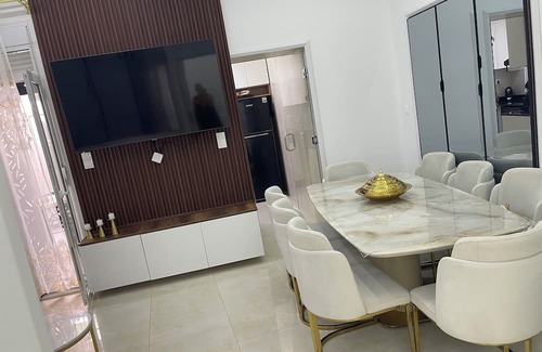 Sidi M'Hamed Apartment | Beautiful apartment elegant bright spacious and complete with everything you need