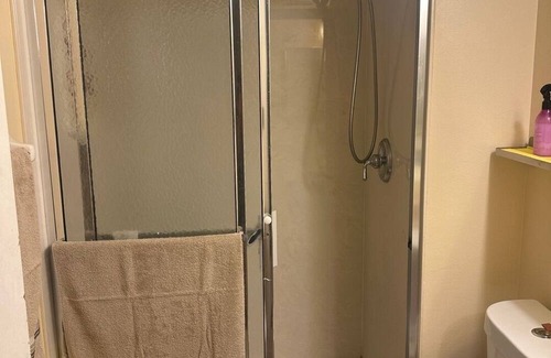 Chesterfield Apartment | Welcoming relax ~