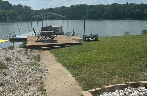 Fort Scott Cottage | Grandpa's Lakeside Cottage