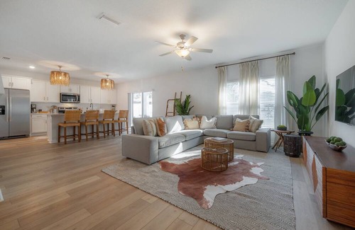 Ybor City House | 2405 E 19th Ave Summa
